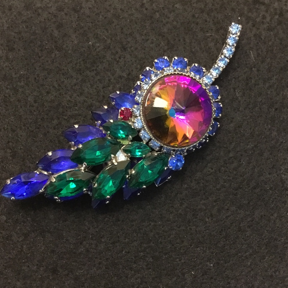 Watermelon Colored Rivoli Layered Rhinestone Brooch - Picture 4 of 13